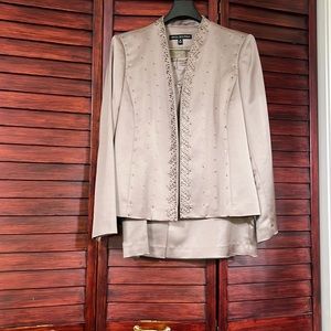 NWT Formal bronze 3 piece skirt suit